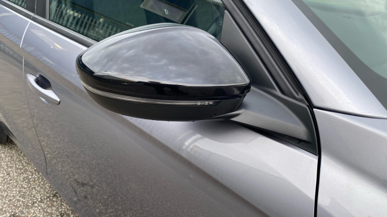 Vauxhall Corsa 1.2 SE Premium 5dr Petrol Hatchback